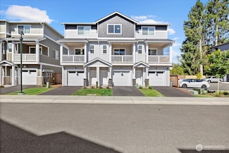 18133 1st Place SW, Normandy Park, WA 98166