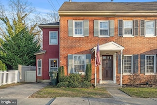 562 Main St, Lumberton, NJ 08048