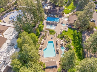18575 SW Century Dr Unit 812, Bend, OR 97702