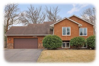 17953 S Shore Ln W, Eden Prairie, MN 55346