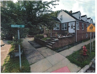 82 Woodbridge Ave, Highland Park, NJ 08904