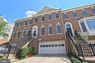 4514 Fair Valley Dr, Fairfax, VA 22033