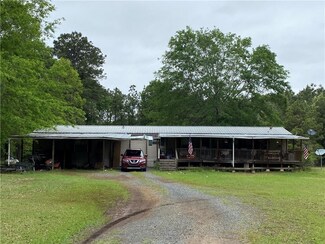 105 Neely Roberts Rd, Montgomery, LA 71454