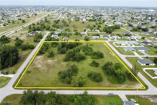 1626 NW 2nd Ave, Cape Coral, FL 33993