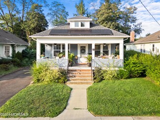 21 Ellis St, Freehold, NJ 07728