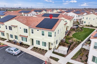 5301 E Commerce Way Unit 37104, Sacramento, CA 95835