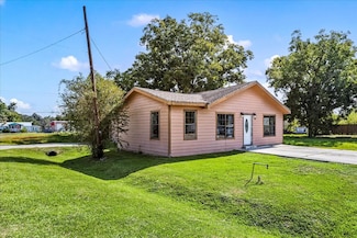 3201 Avenue F, Dickinson, TX 77539