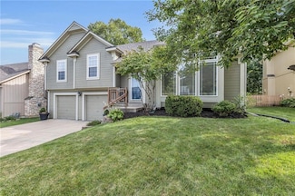 21911 W 51st Place, Shawnee, KS 66226