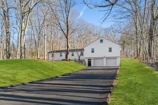 720 Beaumont Hwy, Lebanon, CT 06249