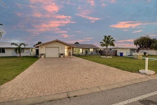 4043 Topsail Trail, New Port Richey, FL 34652