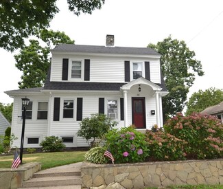 48 Grimshaw St, Malden, MA 02148
