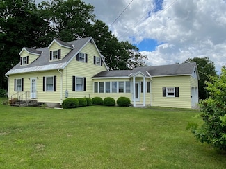 44 Pentecost Rd, Northfield, MA 01360