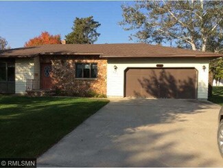 321 Western St, New Munich, MN 56356