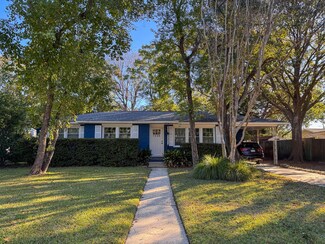 1326 Foster St, Charleston, SC 29407