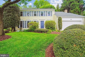7117 Copperwood Ct, Derwood, MD 20855