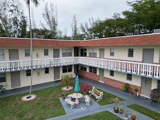 1551 N 12th Ct Unit 4B, Hollywood, FL 33019
