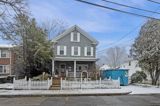 31 Bradlee St, Hyde Park, MA 02136