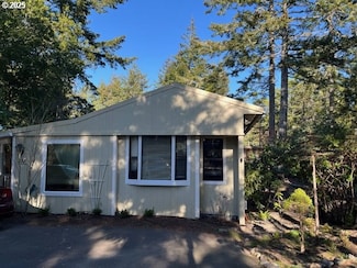 238 Horseshoe Bend, Florence, OR 97439