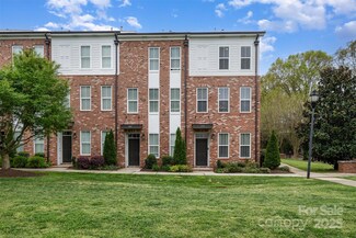 791 Seigle Point Dr, Charlotte, NC 28204