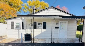 126 3rd St, Feasterville Trevose, PA 19053