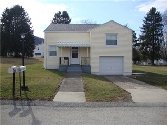 129 California Ave, Vandergrift, PA 15690