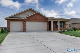 183 Tobin Ln, Hazel Green, AL 35750