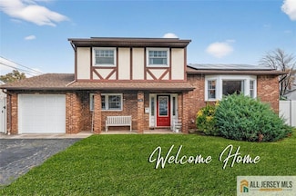 244 Rosewood Ln, Port Reading, NJ 07064