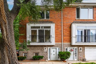 1624 W Altgeld St, Chicago, IL 60614