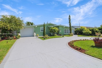 7691 NW 15th Ct, Pembroke Pines, FL 33024