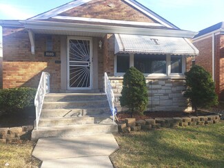 8105 S Artesian Ave, Chicago, IL 60652