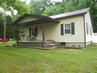 218 Hamilton St, Coal Grove, OH 45638