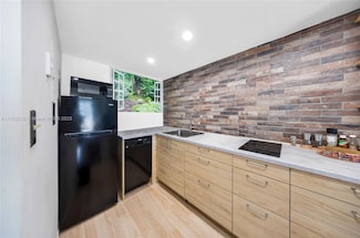 12500 NE 15th Ave Unit 312, North Miami, FL 33161