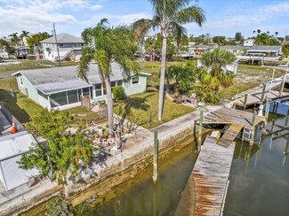 13428 Sunfish Dr, Hudson, FL 34667