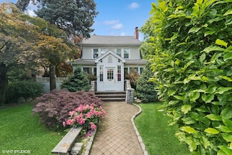 36-04 210th St, Bayside, NY 11361