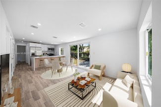 5900 NW 5th Ct, Miami, FL 33127