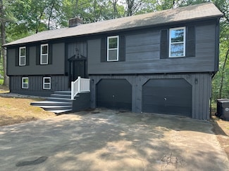 360 Falley Dr, Westfield, MA 01085