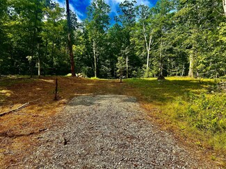 80 Forever Ivy Ln, Clinton, NY 12538