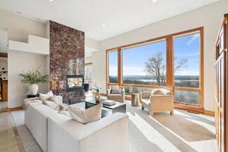 12501 Riverview Rd, Eden Prairie, MN 55347