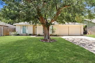 10815 Montverde Ln, Houston, TX 77099