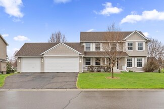 10386 34th Place NE, Saint Michael, MN 55376