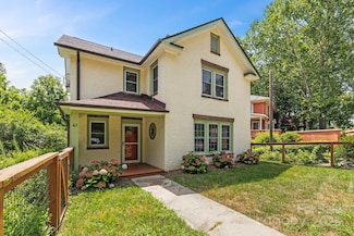 41 Forest Hill Dr, Asheville, NC 28803
