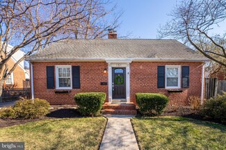 151 Moncure Dr, Alexandria, VA 22314