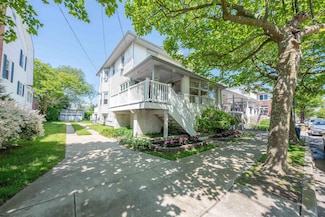 14 N Cambridge Ave, Ventnor City, NJ 08406