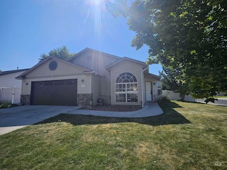 562 Picabo Dr, Twin Falls, ID 83301