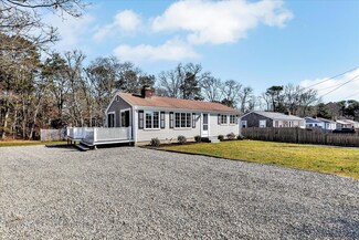 18 Danielle Dr, South Dennis, MA 02660