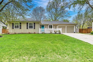 10316 Outlook Dr, Overland Park, KS 66207