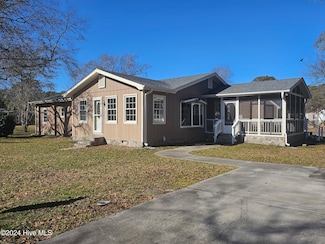 3076 Lesa Dr SW, Supply, NC 28462