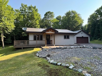 5140 Flowage View Dr, Mercer, WI 54547