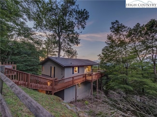 204 Northridge Rd, Beech Mountain, NC 28604