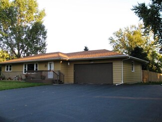 603 E Washington St, Durand, IL 61024